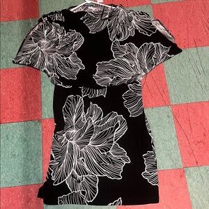 Chic Black and White Floral Mini Dress